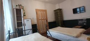 Postel nebo postele na pokoji v ubytování Altes Haus