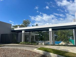 Bassein majutusasutuses Punta Esmeralda by Punta Leona või selle lähedal
