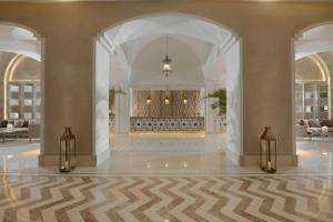 a lobby with an arched entry way with a large mosque at Steigenberger Alcazar in Sharm El Sheikh