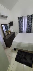 Krevet ili kreveti u jedinici u objektu Finest Accommodation Jacaranda #528 Stem St Catherine