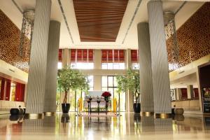 Vstupní hala nebo recepce v ubytování Emersia Hotel & Resort Batusangkar + 37 fotografií