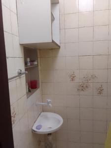 Kylpyhuone majoituspaikassa Casa do Rastaman