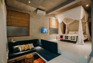 TV/trung tâm giải trí tại ZIN Canggu Resort & Villas