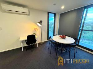 PhillipFancy in Phillip - 2bd 2bth Apt!的相册照片