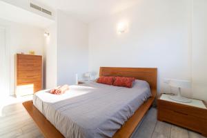 Ένα ή περισσότερα κρεβάτια σε δωμάτιο στο VIEJO - Alzina