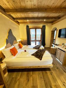 Фотография из галереи Hotel Ciasa Lorenzi в Кортина-д'Ампеццо