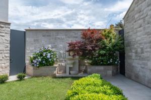 Gallery image of Luxury villa Bracchia Magic Retreat II with heated pool - Skrip in Škrip