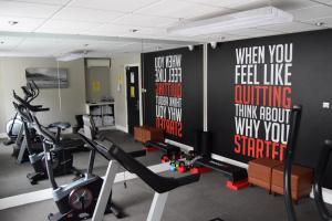 Fitnes oz. oprema za telovadbo v nastanitvi The Sandymount Hotel