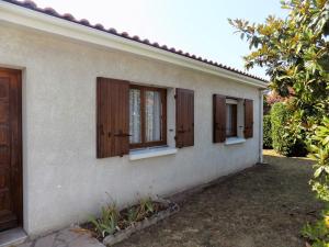 Zdjęcie z galerii obiektu Saint Georges de Didonne - MAISON INDIVIDUELLE - proche des commerces w mieście Saint-Georges-de-Didonne