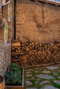 Zdjęcie z galerii obiektu Casa rural Casa Bernat w mieście Isil