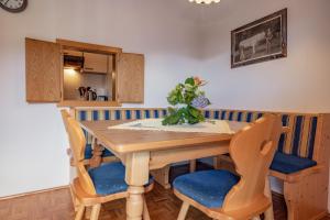 Zdjęcie z galerii obiektu Lissis Bauernhof Appartments w mieście Gundersheim