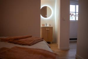 Postel nebo postele na pokoji v ubytování La Siesta Hostel