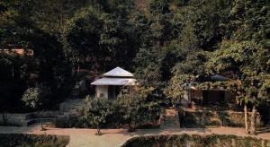 Zahrada ubytování ONENESS Rishikesh by Ganga Kinare - A Luxury Wilderness Resort