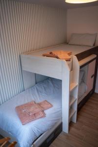 Postel nebo postele na pokoji v ubytování La Siesta Hostel