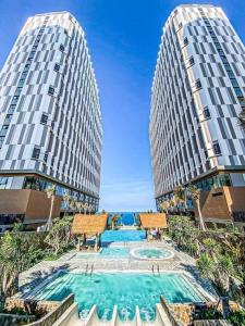 Bazén v ubytování Apec Mandala Cham Bay Muine Condotel nebo v jeho okolí