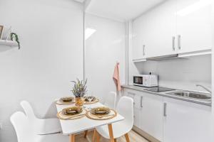 Kuchyňa alebo kuchynka v ubytovaní Apartamento Estefany a 100 m de Playa