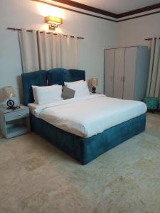 Posteľ alebo postele v izbe v ubytovaní Bondi Beach Resort