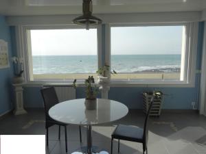 Nespecifikovaný výhled na moře nebo výhled na moře při pohledu z bed and breakfast