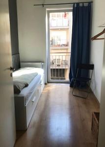 Perfect Family-friendly midtown APT+French balcony 1082 Budapest, 25 Futó utca kép - 2