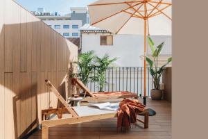 Un balcon sau o terasă la Room Mate Oliveira - City Centre, Valencia