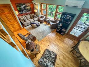 Gallery image of Grande Vue in Warrensville +37 photos