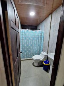 Een badkamer bij Cabina Mauricio precio por 2 huésped