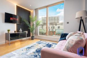 Ruang duduk di Luxury Penthouse - Private Balcony - City Views