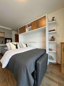Gulta vai gultas numurā naktsmītnē New: appartement refait à neuf avec vue!