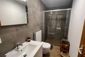 Vannas istaba naktsmītnē New: appartement refait à neuf avec vue!