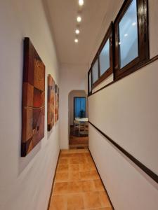 TV a/nebo společenská místnost v ubytování Frailes Apartments Granada