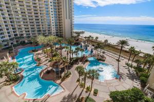 Πισίνα στο ή κοντά στο Shores of Panama Unit 708