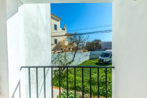 Galeriebild der Unterkunft B20 - Sun and Pool Apartment in Lagos