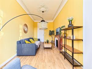 Luxury Homeplace in Nice Center