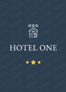 un hotel con cuatro estrellas y una casa en Hotel One 