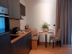 Eldhús eða eldhúskrókur á Feiserhof Navis - Appartements