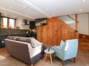 Ruang duduk di Barn Cottage