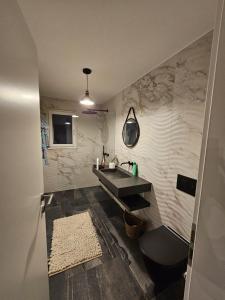 TV a/nebo společenská místnost v ubytování GP Luxury Apartment