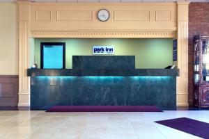 Gallery image of Park Inn By Radisson Sharon in West Middlesex +76 photos