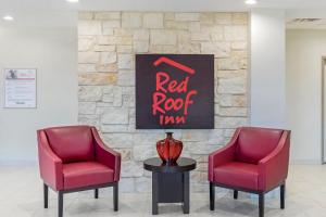 Posezení v ubytování Red Roof Inn Hutchins