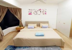 Katil atau katil-katil dalam bilik di Mutiara Melaka Beach Resort - Islamic Compliance Only