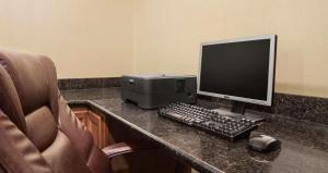 Gallery image of Country Inn & Suites by Radisson, Crestview, FL in Crestview