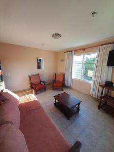 Afbeelding uit fotogalerij van AlquileresVGB - La Amarella in Villa General Belgrano +36 foto's