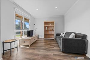 TV a/nebo společenská místnost v ubytování Cadwell Comfort