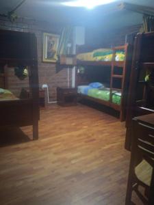 Ένα ή περισσότερα κρεβάτια σε δωμάτιο στο Hostal D´Mathias