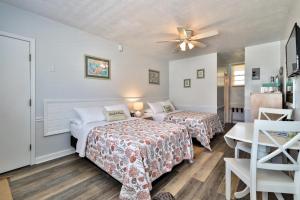 Gallery image of Coastal Waters 107 - A Studio Poolside Retreat in New Smyrna Beach