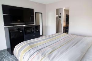 Gallery image of Country Inn & Suites by Radisson, Columbus West, OH in Columbus