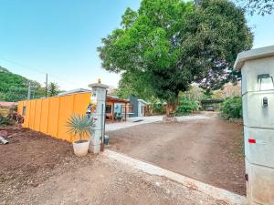 Aed väljaspool majutusasutust Casa CAXTUS