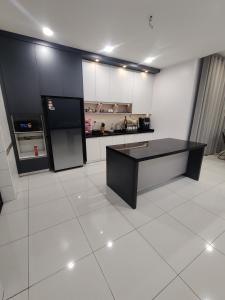 Φωτογραφία από το άλμπουμ του 16 Paxs Bungalow Homestay Hutan Melintang by Aloha σε Hutan Melintang