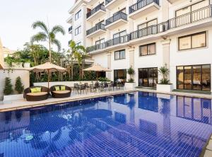 Piscina di Ratana Angkor Hotel o nelle vicinanze