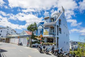 Hoone, kus hotell asub